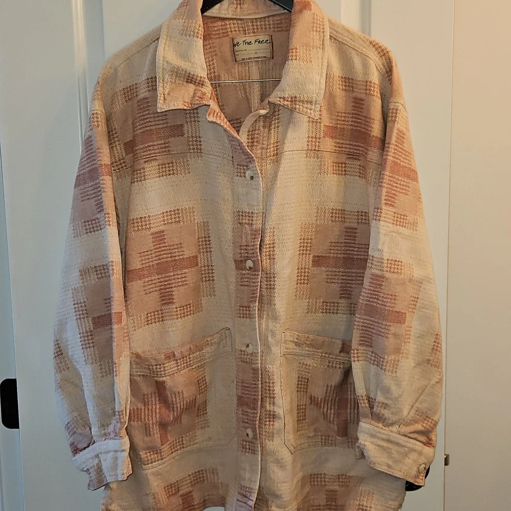We The Free Keep It Cozy Shirt Pink Quilted Look, Large, Oversized, Southwestern - Picture 3 of 10